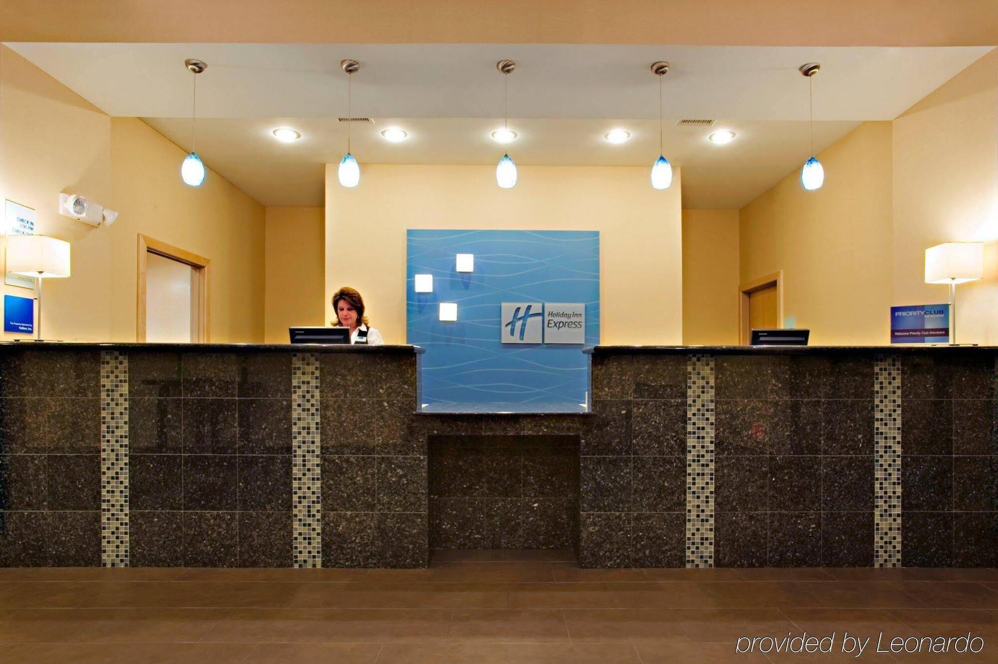 Holiday Inn Express Hotel And Suites Borger By Ihg Buitenkant foto